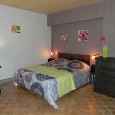 Gite D Ombeline Bonnal Bagian luar foto